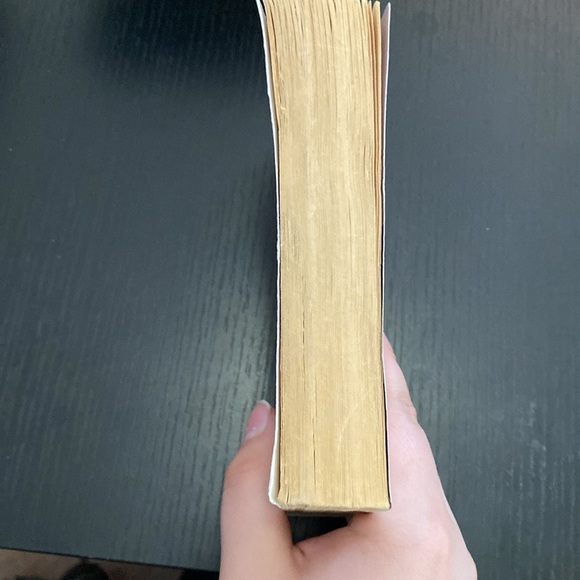 Nora Robert’s - Heart Of The Sea - Picture 4 of 6